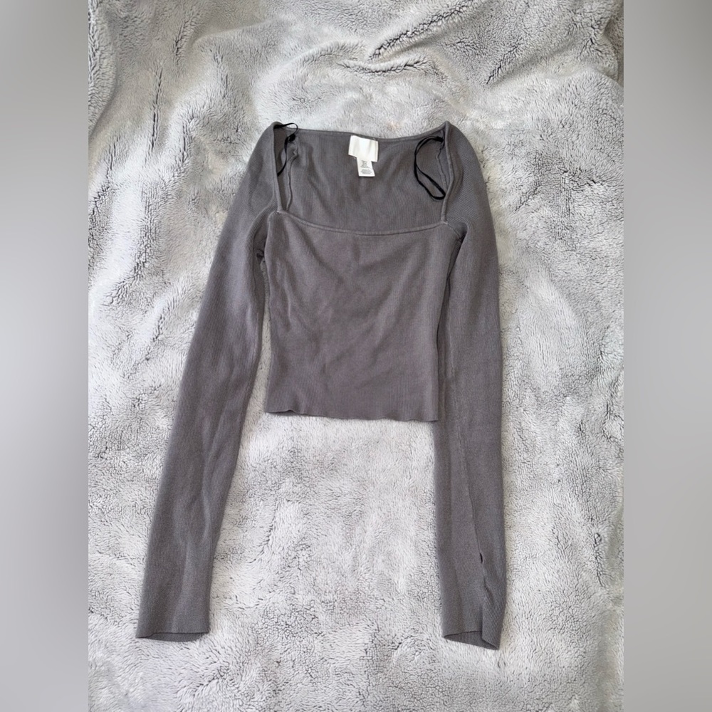 H&M Fitting Long Sleeve Top